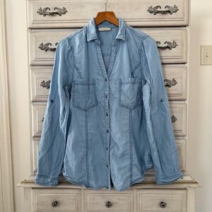 Vici Chambray Button Shirt